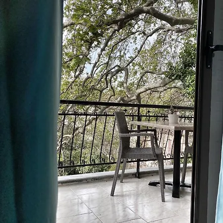 Otel Kastri 2*