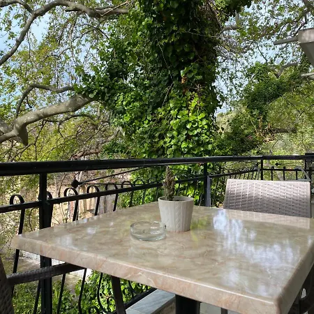 Otel Kastri 2*
