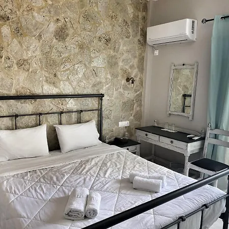 Otel Kastri