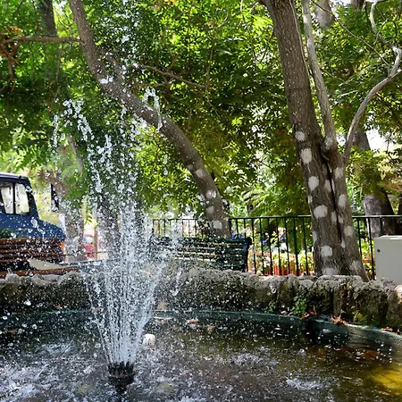 Otel Kastri 2*