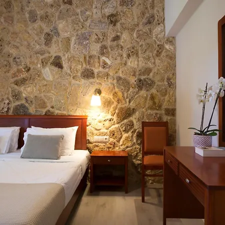 Kastri Hotel 2*