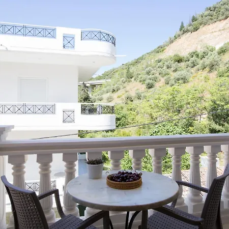 Kastri Hotel 2*
